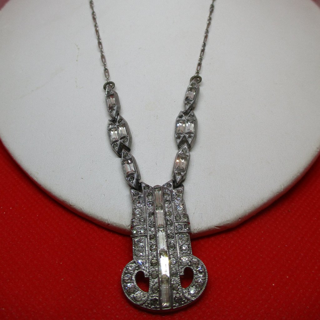 Victorian Baguette Rhinestone Pendant Necklace Silver Tone Metal Chains Vintage 99$
